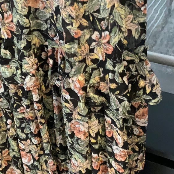 Zara maxi flowery skirt - Picture 3 of 4